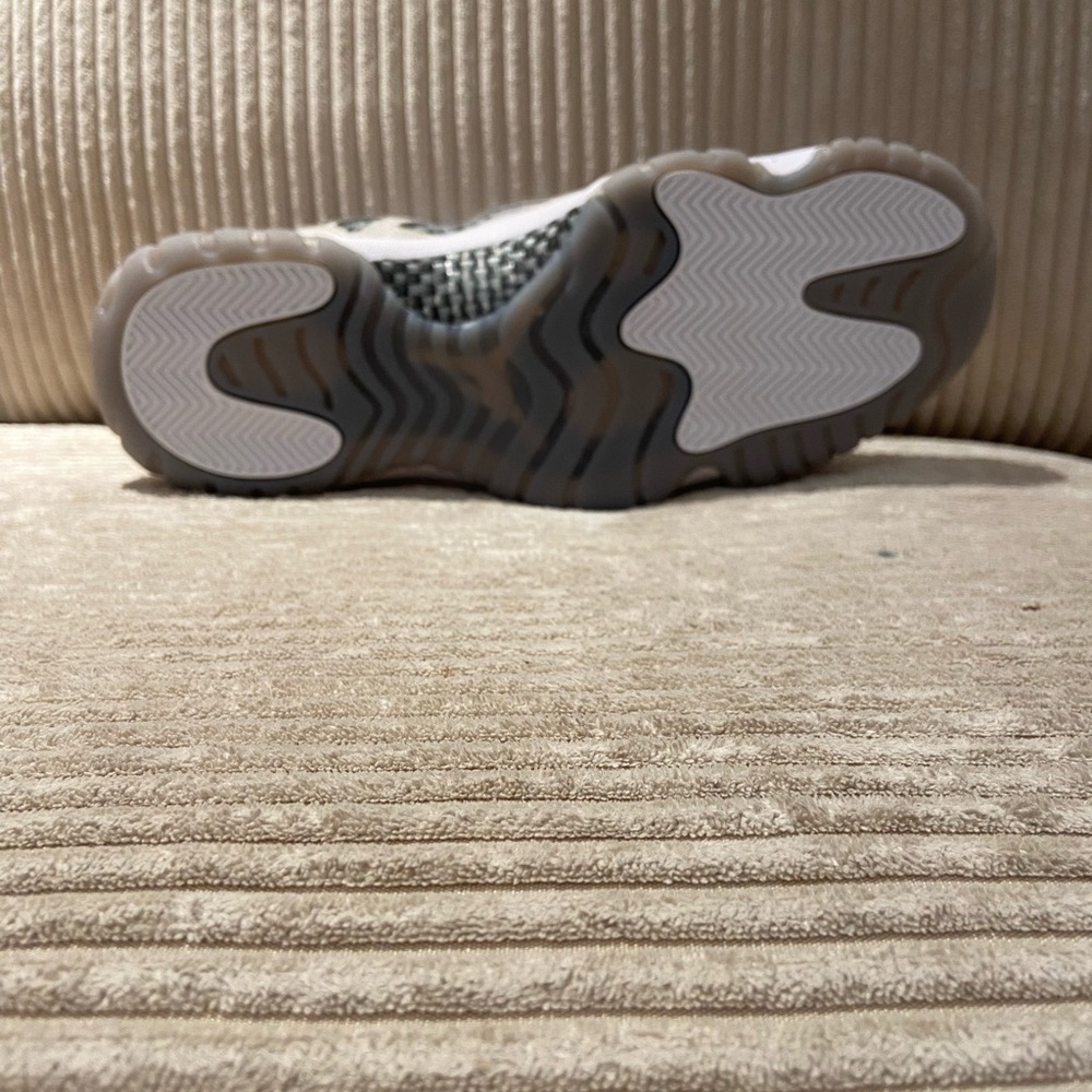 AIR JORDAN 11 LOW RETRO OREWOOD BROWN - Picture 5 of 6